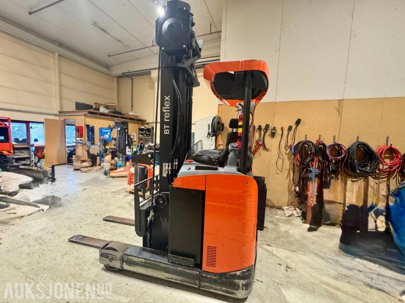 2016 Toyota BT Reflex – Skyvemasttruck - Timer: 9720 - Equipo de manutención: foto 5 2016 Toyota BT Reflex – Skyvemasttruck - Timer: 9720 - Equipo de manutención: foto 5