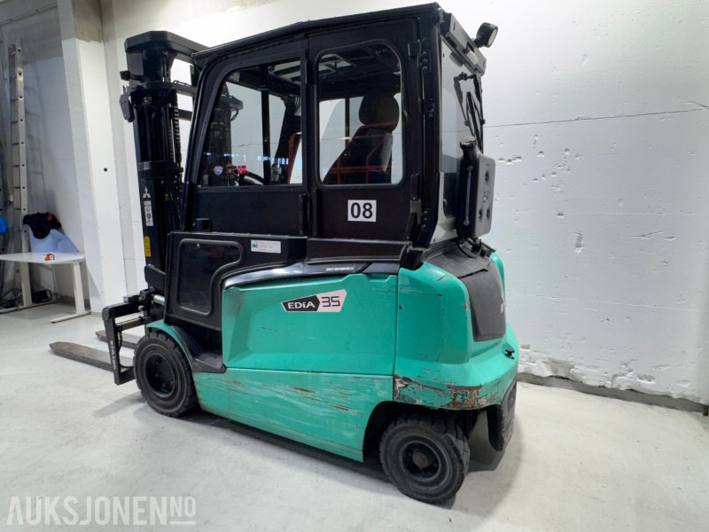2019 Mitsubishi FB35N elektrisk motvektstruck - Hydrauliske gafler og webasto - Equipo de manutención: foto 3 2019 Mitsubishi FB35N elektrisk motvektstruck - Hydrauliske gafler og webasto - Equipo de manutención: foto 3