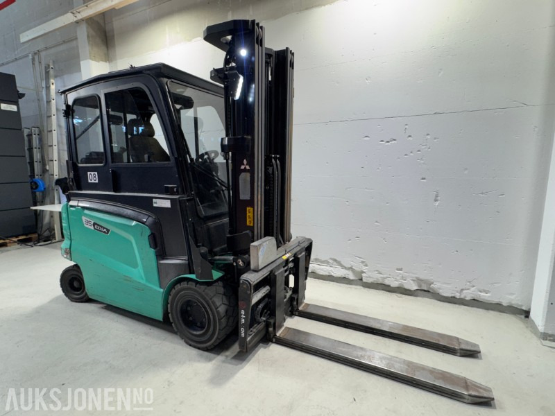 2019 Mitsubishi FB35N elektrisk motvektstruck - Hydrauliske gafler og webasto - Equipo de manutención: foto 4 2019 Mitsubishi FB35N elektrisk motvektstruck - Hydrauliske gafler og webasto - Equipo de manutención: foto 4