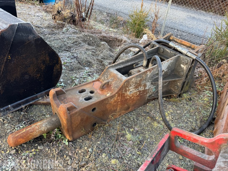 Implemento para Maquinaria de construcción 2008 Daemo DMB180 pigghammer med kombi S60 og S70 feste.: foto 1