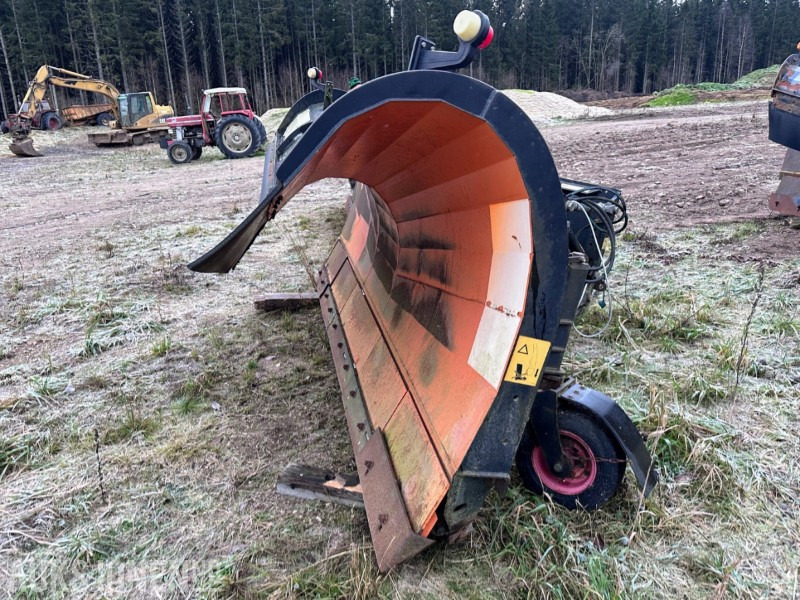 2012 TELLEFSDAL K-70 3400 P SNØPLOG - Implemento para Maquinaria de construcción: foto 3 2012 TELLEFSDAL K-70 3400 P SNØPLOG - Implemento para Maquinaria de construcción: foto 3