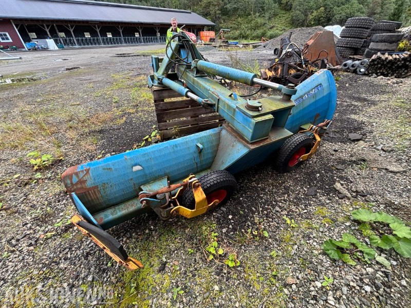 2013 Lilleseth Bakmontert Hydraulisk Snøskjær for traktor. Triangelkobling og HMV. - Implemento para Maquinaria de construcción: foto 3 2013 Lilleseth Bakmontert Hydraulisk Snøskjær for traktor. Triangelkobling og HMV. - Implemento para Maquinaria de construcción: foto 3