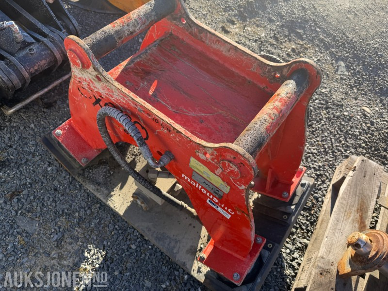 2015 Exero EX41 hydraulisk vibroplate – 2015 modell - Implemento para Maquinaria de construcción: foto 4 2015 Exero EX41 hydraulisk vibroplate – 2015 modell - Implemento para Maquinaria de construcción: foto 4