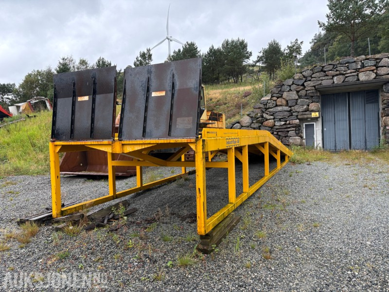 2015 Industrispär AB kjørerampe/lasterampe. - Implemento para Maquinaria de construcción: foto 1 2015 Industrispär AB kjørerampe/lasterampe. - Implemento para Maquinaria de construcción: foto 1