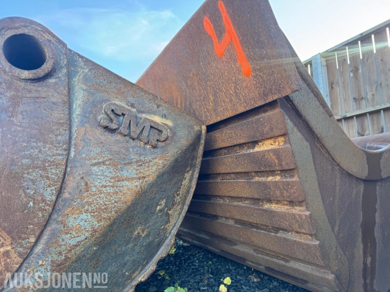 2015 SMP hydraulisk pusseskuffe G90 feste - Implemento para Maquinaria de construcción: foto 2 2015 SMP hydraulisk pusseskuffe G90 feste - Implemento para Maquinaria de construcción: foto 2