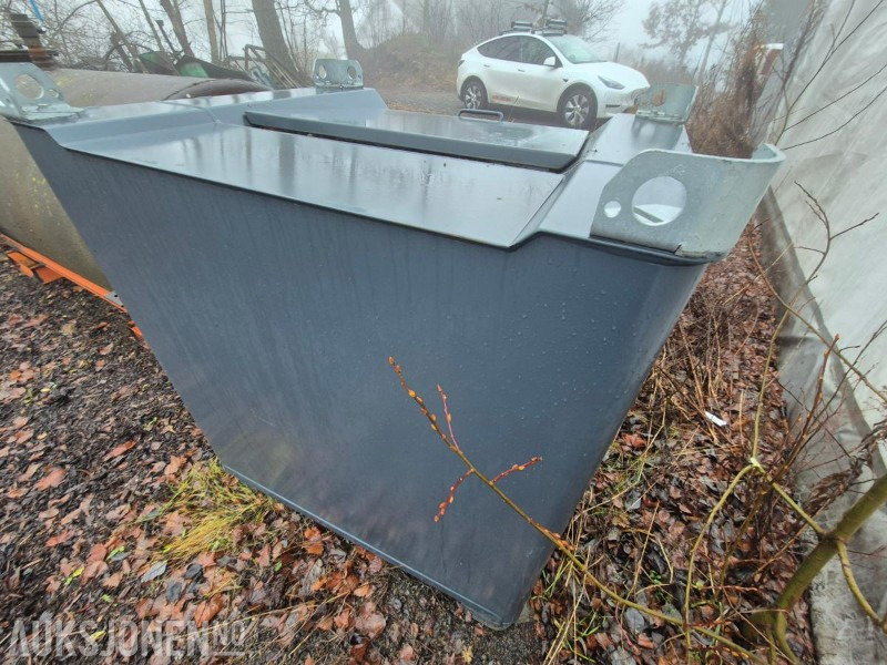 2020 Fuel Proof Cube 900, dieseltank 900 liter - Implemento para Maquinaria de construcción: foto 4 2020 Fuel Proof Cube 900, dieseltank 900 liter - Implemento para Maquinaria de construcción: foto 4