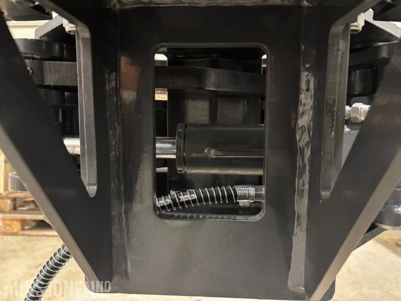 2025 Ny trekutter –s40 feste - Implemento para Maquinaria de construcción: foto 5 2025 Ny trekutter –s40 feste - Implemento para Maquinaria de construcción: foto 5