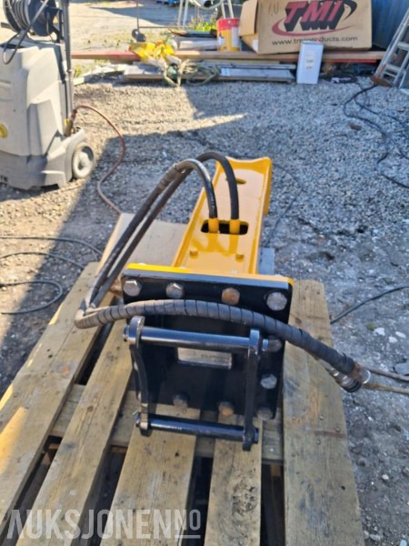 Danda 17v Pigghammer med s30 feste - Implemento para Maquinaria de construcción: foto 3 Danda 17v Pigghammer med s30 feste - Implemento para Maquinaria de construcción: foto 3
