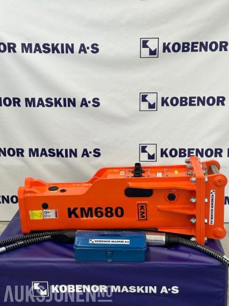Implemento para Maquinaria de construcción KM 680 s40 CE merket PIGGHAMMER 4-7 TONN MED SLANGER OG SPETT: foto 1