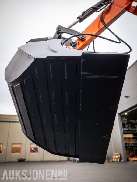 Pusseskuff 10T med 360 grader rotasjon og tilt. Egenvekt 530 kg - Implemento para Maquinaria de construcción: foto 5 Pusseskuff 10T med 360 grader rotasjon og tilt. Egenvekt 530 kg - Implemento para Maquinaria de construcción: foto 5