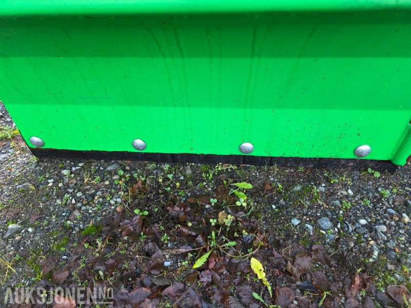 SAMI TSP4000 Turf / snøplog med sidevinger - Implemento para Maquinaria de construcción: foto 4 SAMI TSP4000 Turf / snøplog med sidevinger - Implemento para Maquinaria de construcción: foto 4
