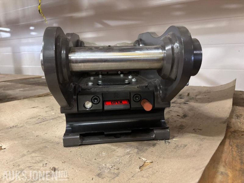 SMP S50 HARDLOCK HYDRAULISK HURTIGFESTE. NY OG UBRUKT. - Implemento para Maquinaria de construcción: foto 2 SMP S50 HARDLOCK HYDRAULISK HURTIGFESTE. NY OG UBRUKT. - Implemento para Maquinaria de construcción: foto 2