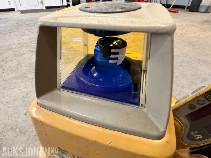 Topcon RL-100 1S rotasjonslaser og Topcon LS-80L - Implemento para Maquinaria de construcción: foto 4 Topcon RL-100 1S rotasjonslaser og Topcon LS-80L - Implemento para Maquinaria de construcción: foto 4