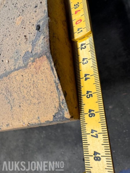 Volvo L110 - Slitestål til skuffe som har stått på Hjullaster - Implemento para Maquinaria de construcción: foto 5 Volvo L110 - Slitestål til skuffe som har stått på Hjullaster - Implemento para Maquinaria de construcción: foto 5