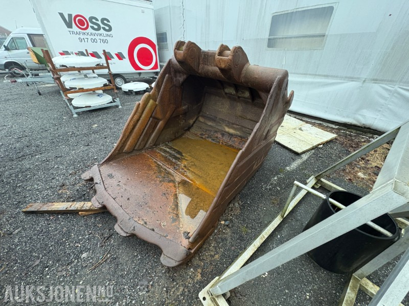 Volvo Skuffe til Volvo 360 - Implemento para Maquinaria de construcción: foto 1 Volvo Skuffe til Volvo 360 - Implemento para Maquinaria de construcción: foto 1