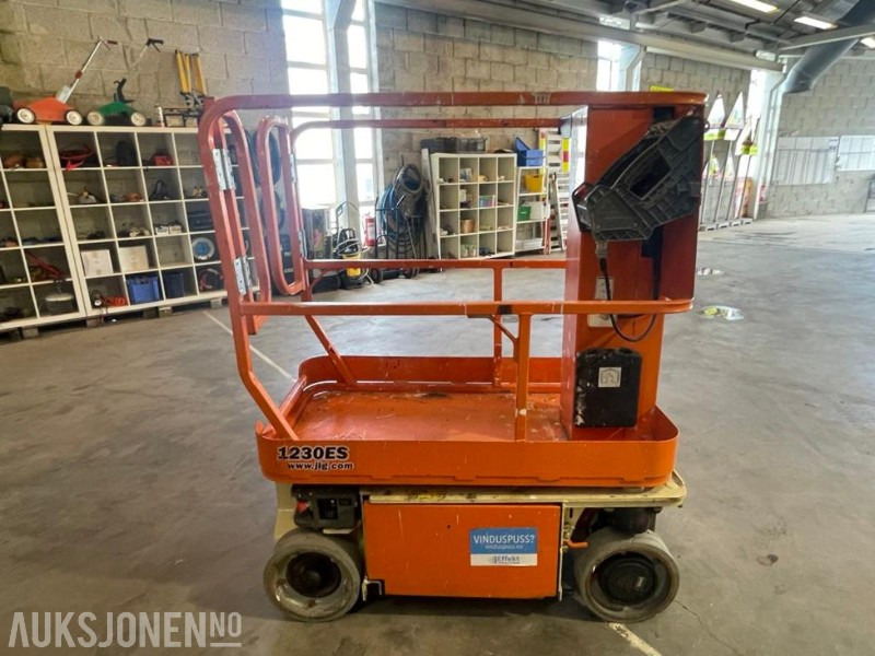 JLG 1230ES - 5,5m Mastelift. 2181 timer. - Plataforma elevadora: foto 3 JLG 1230ES - 5,5m Mastelift. 2181 timer. - Plataforma elevadora: foto 3