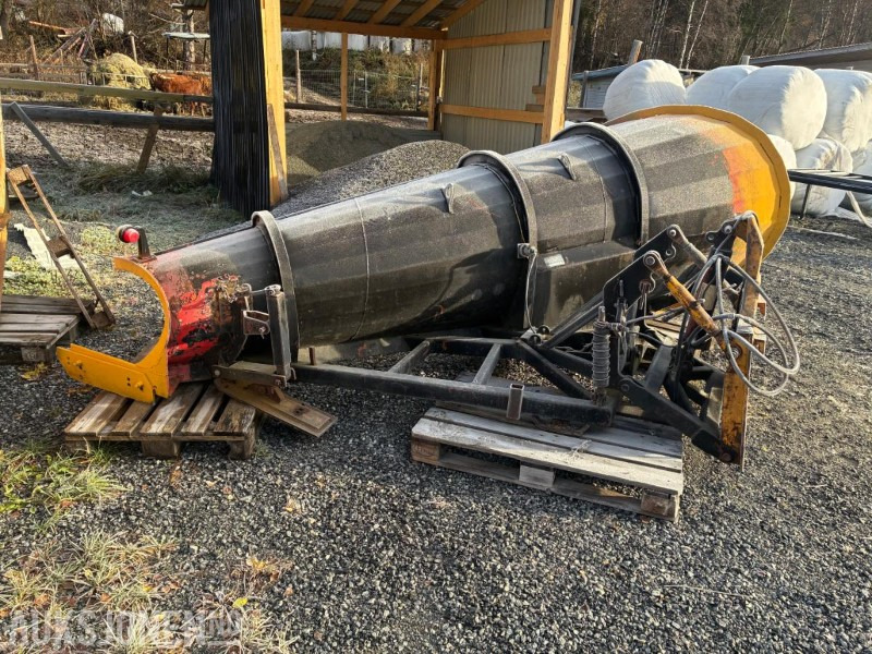 1984 Stiansen & Øya Brøyteskjær Skjær - Maquinaria agrícola: foto 4 1984 Stiansen & Øya Brøyteskjær Skjær - Maquinaria agrícola: foto 4