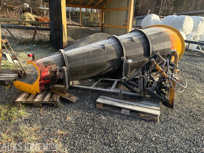 1984 Stiansen & Øya Brøyteskjær Skjær - Maquinaria agrícola: foto 5 1984 Stiansen & Øya Brøyteskjær Skjær - Maquinaria agrícola: foto 5