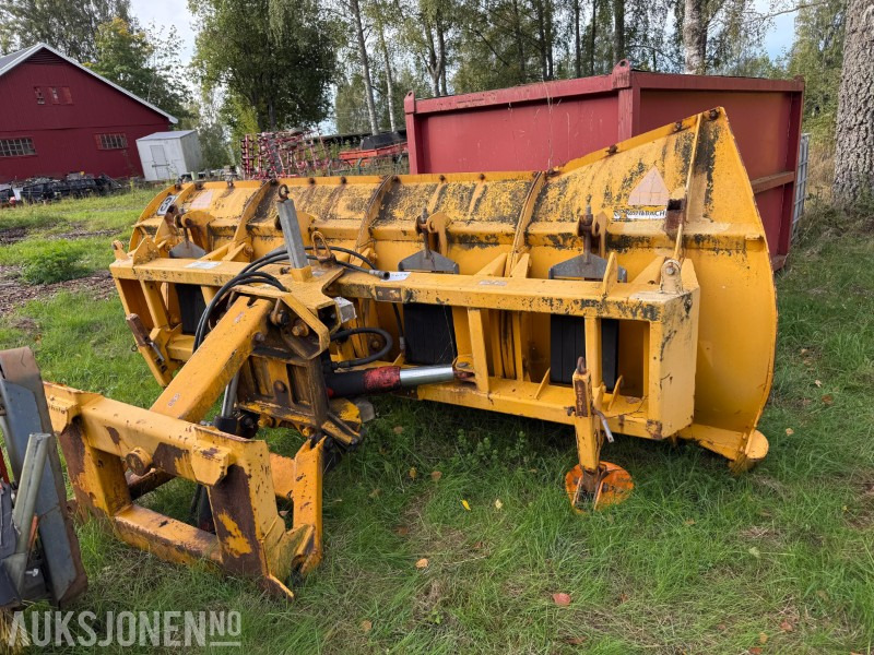 2002 Kahlbacher PRAXOS 270 Brøyteskjær - Maquinaria agrícola: foto 3 2002 Kahlbacher PRAXOS 270 Brøyteskjær - Maquinaria agrícola: foto 3