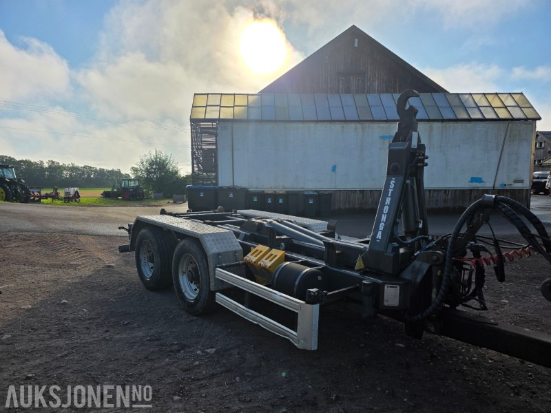 2016 STRONGA HOOKLOADA STRONGA Kroktilhenger - Tillatt totaltvekt 22000 kg - Maquinaria agrícola: foto 2 2016 STRONGA HOOKLOADA STRONGA Kroktilhenger - Tillatt totaltvekt 22000 kg - Maquinaria agrícola: foto 2