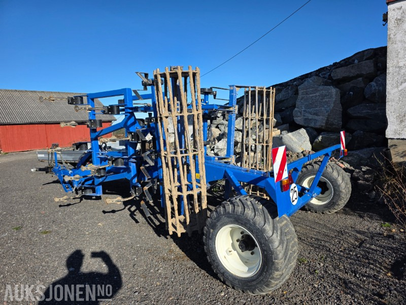 2019 New Holland grubber STX V 400T - Maquinaria agrícola: foto 4 2019 New Holland grubber STX V 400T - Maquinaria agrícola: foto 4