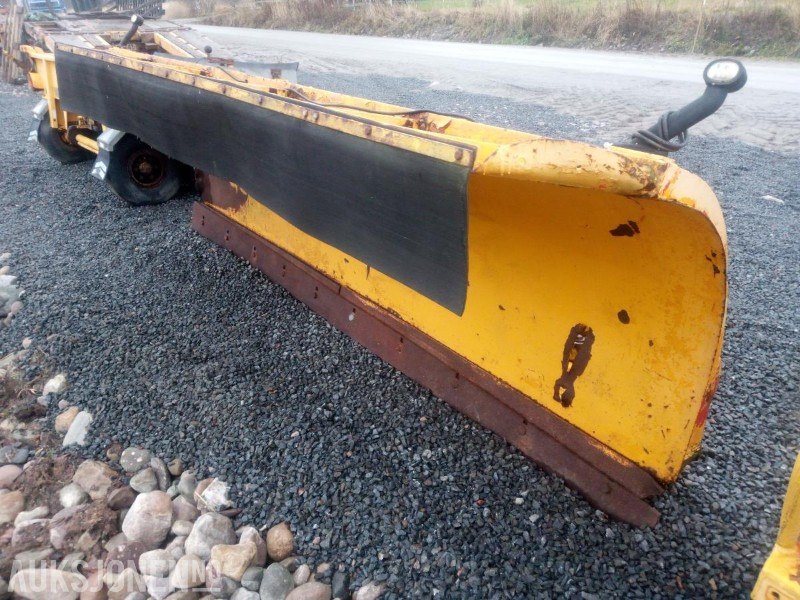 3 meter skjær - Maquinaria agrícola: foto 1 3 meter skjær - Maquinaria agrícola: foto 1