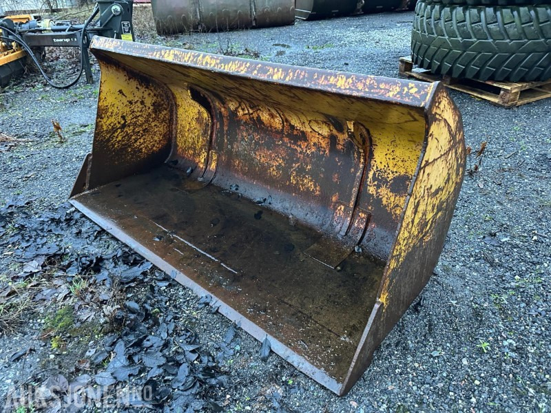 Lasterskuff med HMV-feste - Maquinaria agrícola: foto 2 Lasterskuff med HMV-feste - Maquinaria agrícola: foto 2