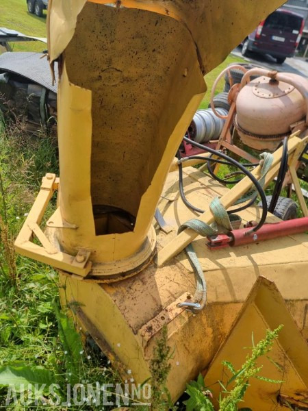 Traktor Snøfres 3 punkter feste med hydraulisk utkast - Maquinaria agrícola: foto 5 Traktor Snøfres 3 punkter feste med hydraulisk utkast - Maquinaria agrícola: foto 5