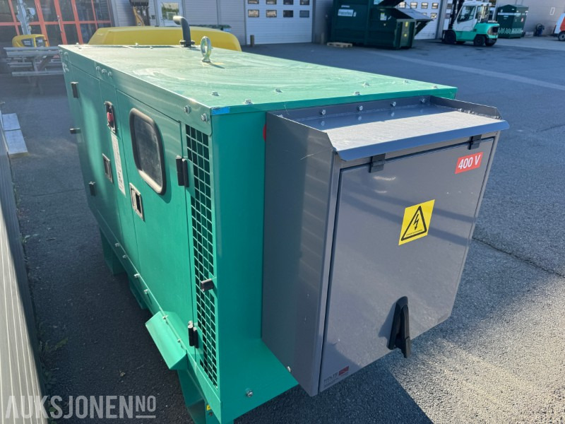 2022 Cummins C22D5 Aggregat - Generator - 22 KVA - 400 Volt - Maquinaria industrial: foto 4 2022 Cummins C22D5 Aggregat - Generator - 22 KVA - 400 Volt - Maquinaria industrial: foto 4