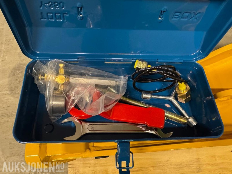 NY HENIMA PIGGHAMMER TIL 4-7 TONNS GRAVEMASKIN S40 M/GARANTI ****INGEN MINSTEPRIS**** - Martillo hidráulico: foto 5 NY HENIMA PIGGHAMMER TIL 4-7 TONNS GRAVEMASKIN S40 M/GARANTI ****INGEN MINSTEPRIS**** - Martillo hidráulico: foto 5