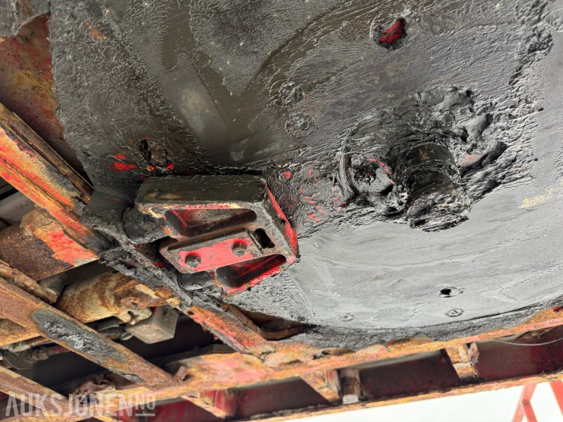 2005 Hrd 2-Akslet Semitrailer uttskyt bak og kile for tvangsstyring - Remolque: foto 5 2005 Hrd 2-Akslet Semitrailer uttskyt bak og kile for tvangsstyring - Remolque: foto 5