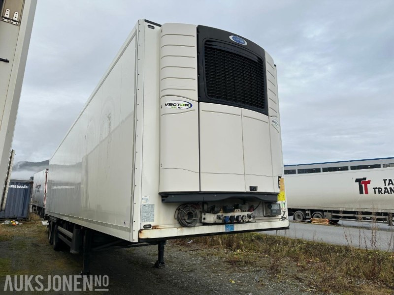 2016 Schmitz CARGOBULL - Kjølesemi / City tralle // Carrier med 3 soner - Remolque: foto 1 2016 Schmitz CARGOBULL - Kjølesemi / City tralle // Carrier med 3 soner - Remolque: foto 1