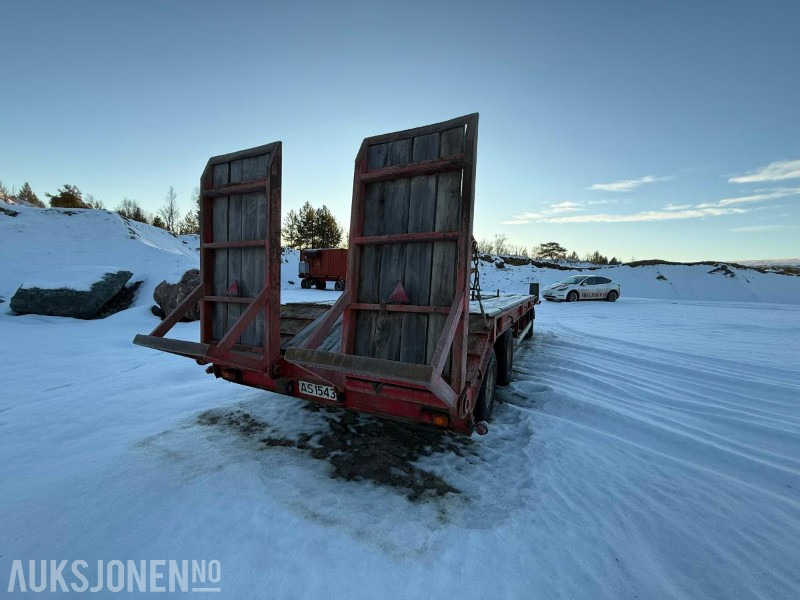 BRIAB Modell SB3PN-26-75 3 akslet maskintralle - Remolque: foto 5 BRIAB Modell SB3PN-26-75 3 akslet maskintralle - Remolque: foto 5