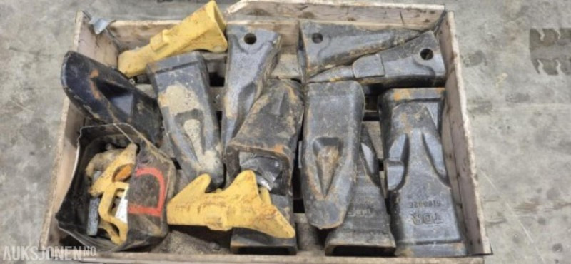 TOR (CAT J 600) Tenner - Equipo de construcción: foto 1 TOR (CAT J 600) Tenner - Equipo de construcción: foto 1