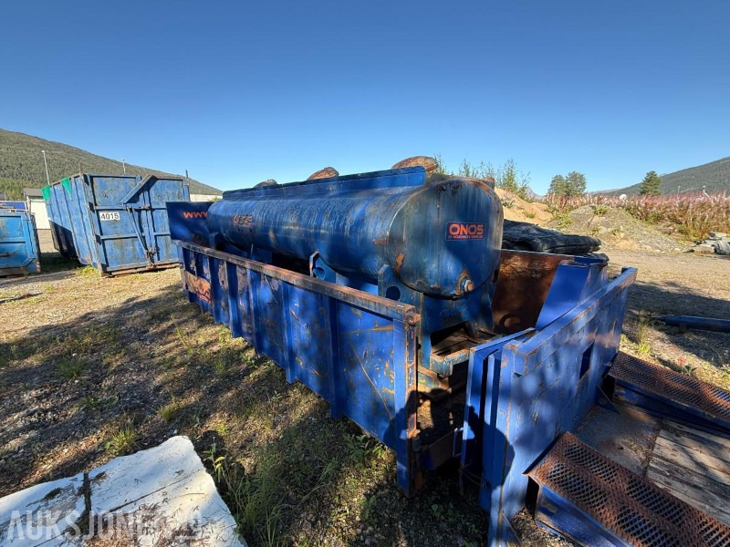 Vanntank på krokløftramme - Equipo de construcción: foto 3 Vanntank på krokløftramme - Equipo de construcción: foto 3