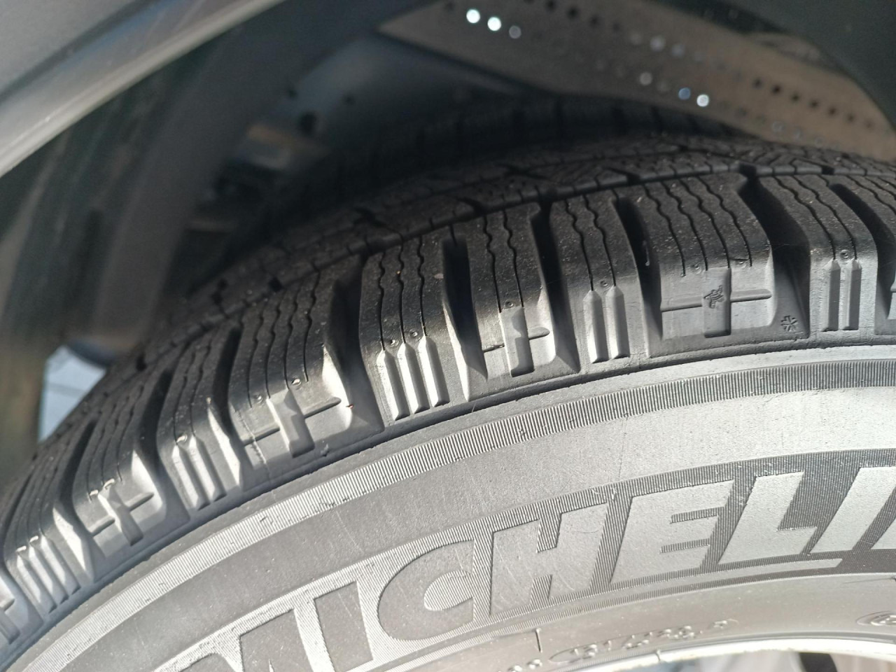 IVECO Daily 70C18A8/P - Furgoneta caja cerrada: foto 2 IVECO Daily 70C18A8/P - Furgoneta caja cerrada: foto 2