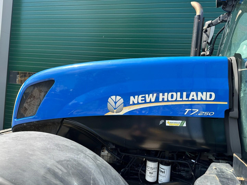Tractor New Holland T7.250 Power Command: foto 15