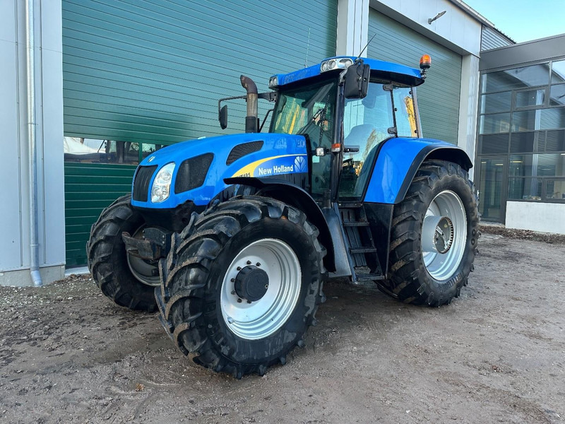 New Holland TVT 195 Dutch registration - Tractor: foto 1 New Holland TVT 195 Dutch registration - Tractor: foto 1