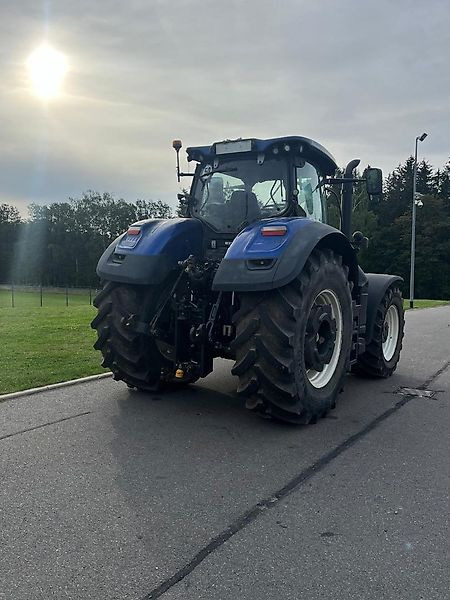 New Holland T7.315 - Tractor: foto 5 New Holland T7.315 - Tractor: foto 5