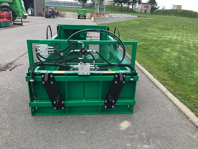 Spread-a-Bale Ballenauflöser MIDI ST 100 - Empajadora: foto 3 Spread-a-Bale Ballenauflöser MIDI ST 100 - Empajadora: foto 3