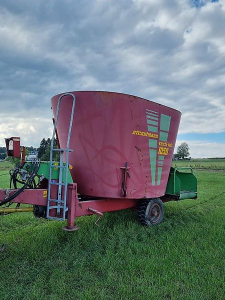 Strautmann Verti-Mix 1050 - Desensiladora: foto 1 Strautmann Verti-Mix 1050 - Desensiladora: foto 1