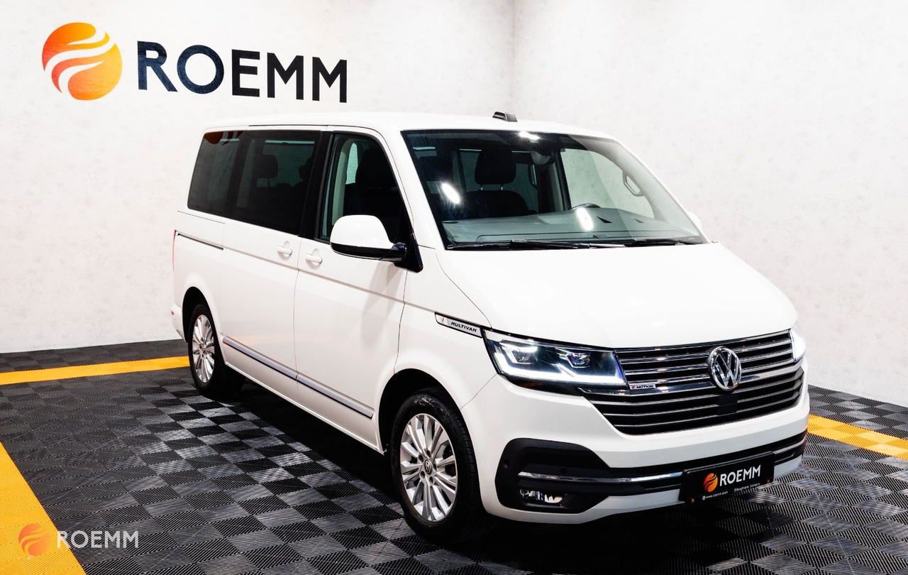 Volkswagen T6.1 Multivan Highline 4MOTION*GARANTIE*AHK*SHZ* - Furgoneta de pasajeros: foto 4 Volkswagen T6.1 Multivan Highline 4MOTION*GARANTIE*AHK*SHZ* - Furgoneta de pasajeros: foto 4