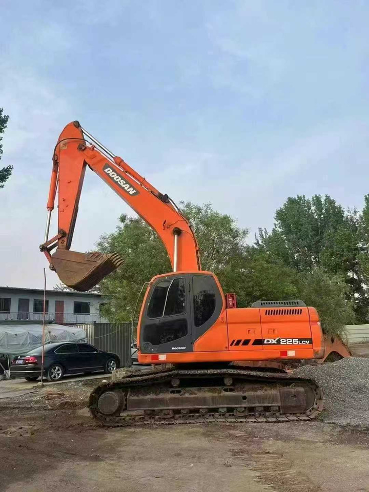 Doosan Used Excavator 225 DX225 DX300 DH150W DX300 DX420 DX520 Second hand Crawler Excavators in Excellent Work Condition - Excavadora de cadenas: foto 3 Doosan Used Excavator 225 DX225 DX300 DH150W DX300 DX420 DX520 Second hand Crawler Excavators in Excellent Work Condition - Excavadora de cadenas: foto 3
