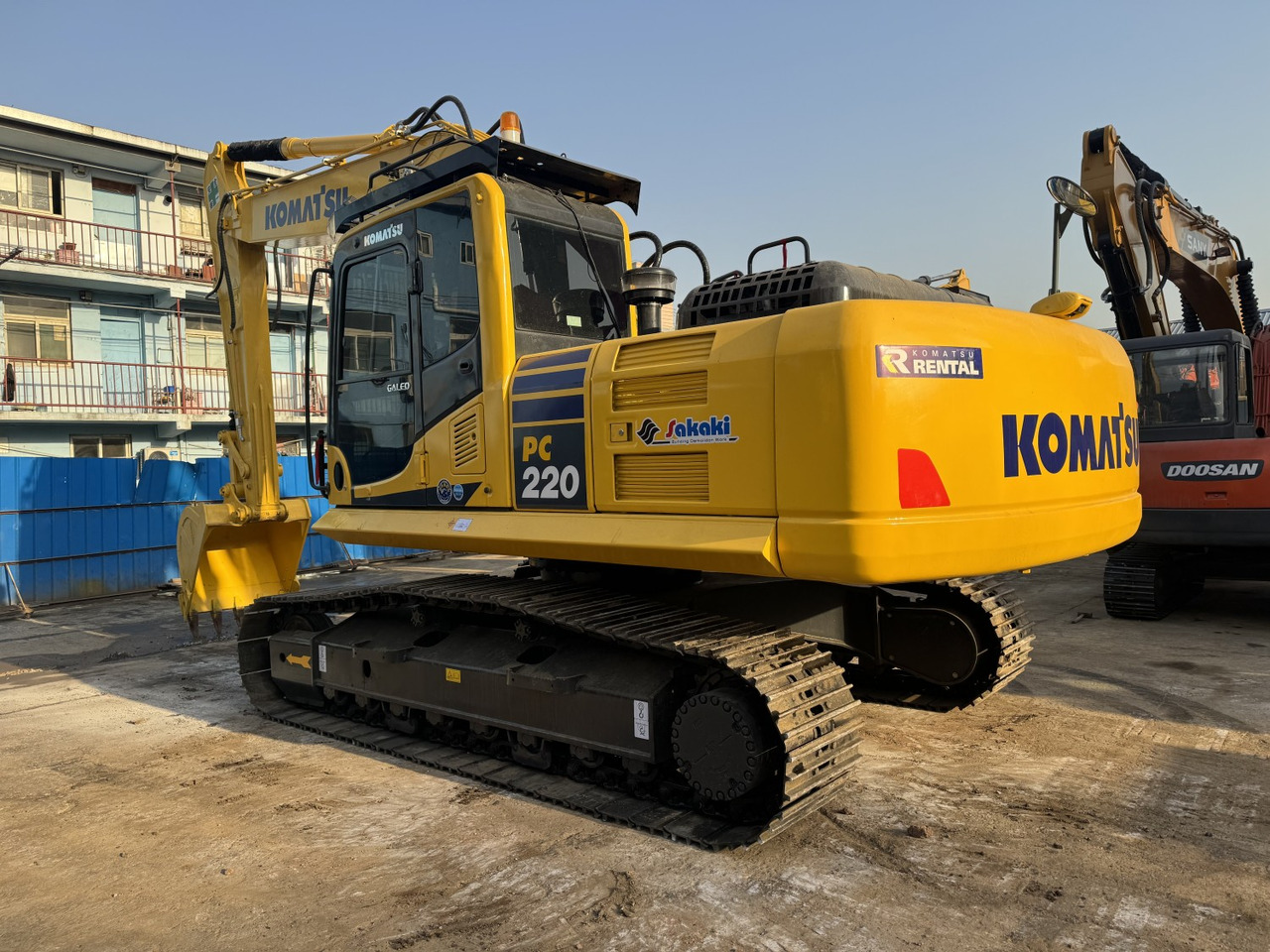 Komatsu PC220 PC210 PC200 Komatsu Crawler Hight Quality Used Excavator - Excavadora de cadenas: foto 2 Komatsu PC220 PC210 PC200 Komatsu Crawler Hight Quality Used Excavator - Excavadora de cadenas: foto 2