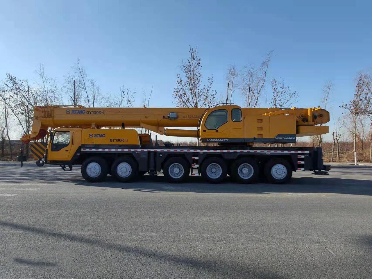 XCMG 100 Ton used truck crane QY100 with 68 meter telescopic boom on sale - Autogrúa: foto 3 XCMG 100 Ton used truck crane QY100 with 68 meter telescopic boom on sale - Autogrúa: foto 3