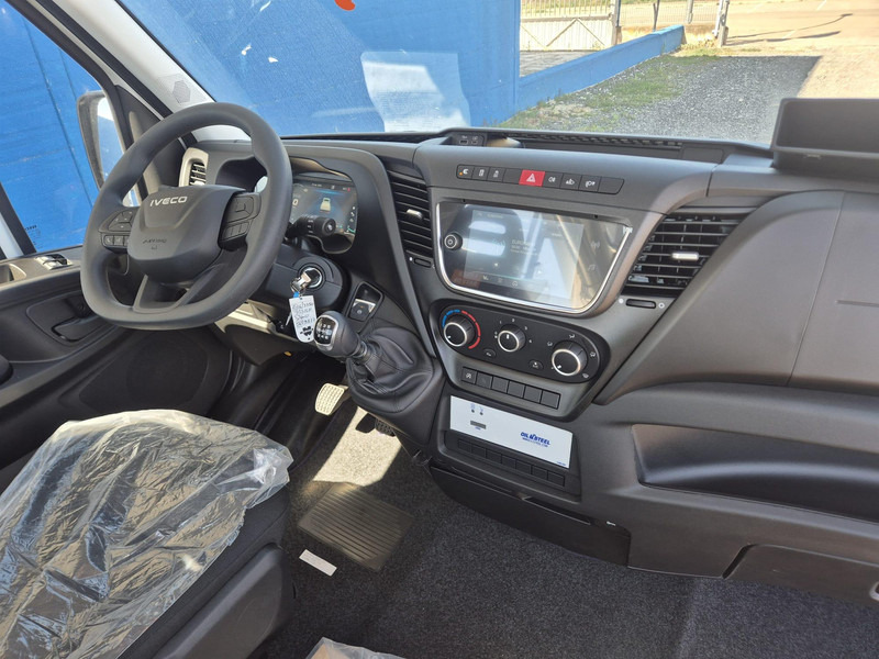 Foto del interior 1: Leasing de Iveco 35-140 Oil & Steel Snake 189 Iveco 35-140 Oil & Steel Snake 189 Foto del interior 1: Leasing de Iveco 35-140 Oil & Steel Snake 189 Iveco 35-140 Oil & Steel Snake 189