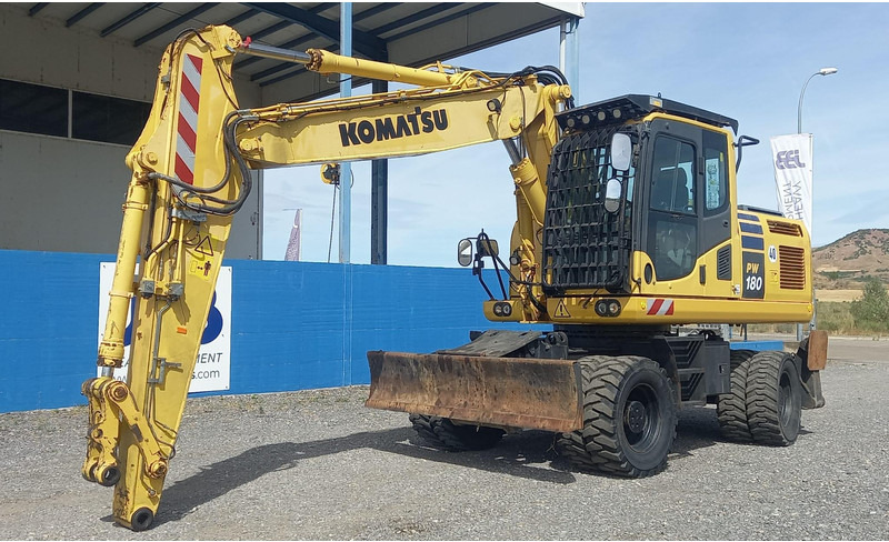 Komatsu PW180-10 - Excavadora de ruedas: foto 3 Komatsu PW180-10 - Excavadora de ruedas: foto 3