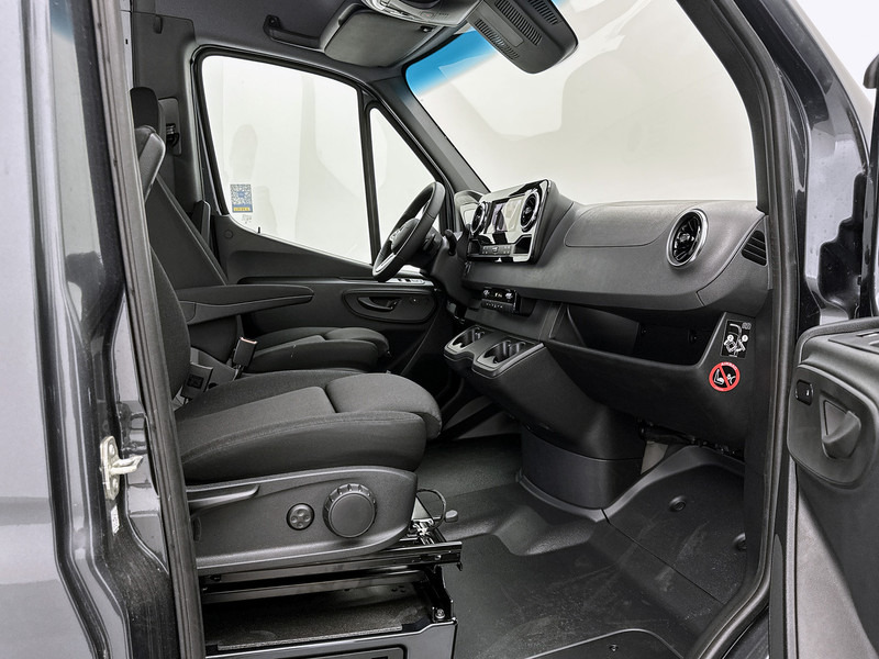 Furgoneta pequeña Mercedes-Benz Sprinter 419 1.9 L2H2 Vol opties Adaptieve cruise control 360 Camera Softclose + schuifdeur: foto 18 Furgoneta pequeña Mercedes-Benz Sprinter 419 1.9 L2H2 Vol opties Adaptieve cruise control 360 Camera Softclose + schuifdeur: foto 18