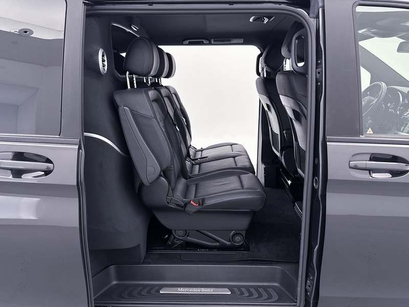 Leasing de Mercedes-Benz V-Klasse 300d Lang Dubbele Cabine AMG Avantgarde Edition DC Trekhaak 360 Graden Camera Elektrische Schuifdeuren Mercedes-Benz V-Klasse 300d Lang Dubbele Cabine AMG Avantgarde Edition DC Trekhaak 360 Graden Camera Elektrische Schuifdeuren: foto 17