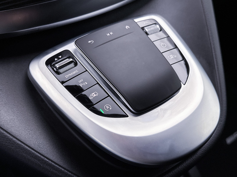 Leasing de Mercedes-Benz V-Klasse 300d Lang Dubbele Cabine AMG Avantgarde Edition DC Trekhaak 360 Graden Camera Elektrische Schuifdeuren Mercedes-Benz V-Klasse 300d Lang Dubbele Cabine AMG Avantgarde Edition DC Trekhaak 360 Graden Camera Elektrische Schuifdeuren: foto 13